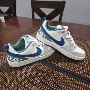 Nike Kids' White and Blue Sneakers